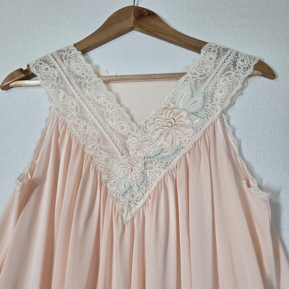 VTG Shadowline Satin Long Nightgown S Peach Sleeveless V-Neck Lace Embr Flowers - Picture 5 of 13